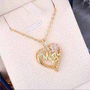 Love Pendant Jewelry Love Flower Mother's Day MOM Rhinestone  Necklace